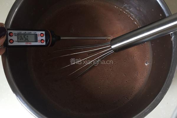 布朗尼巧克力冰淇淋的做法图解8