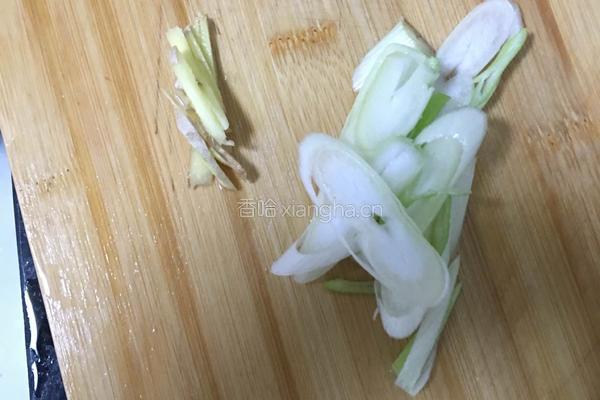 柿子椒炒猪肝的做法图解4