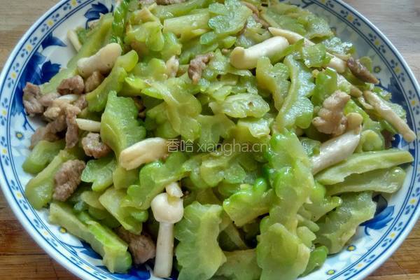 苦瓜炒肉丝的做法图解9