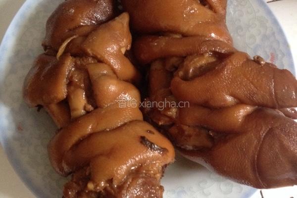 自制卤猪蹄的做法图解5