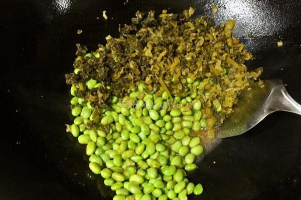 毛豆咸菜炒肉末的做法图解9