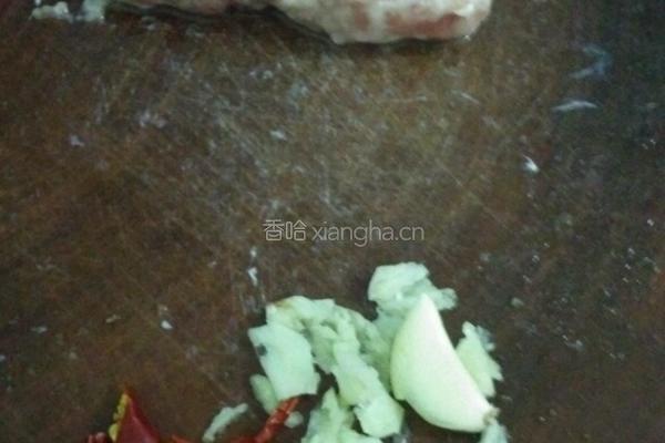 肉末炒四季豆的做法图解2