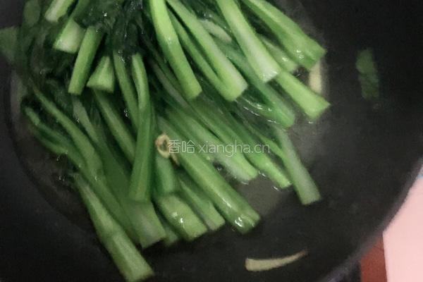 清炒菜心的做法图解2