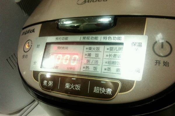红豆薏仁粥的做法图解4