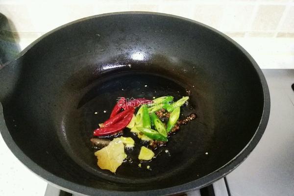 土豆焖鸡的做法图解5