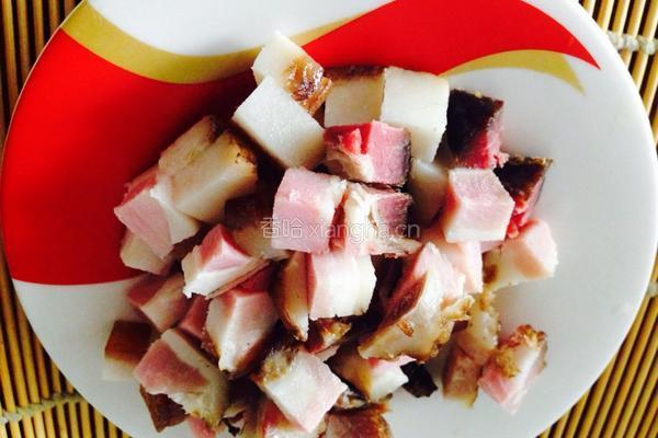 腊肉炒饭的做法图解2