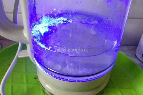 奶粉还原酸奶的做法图解3