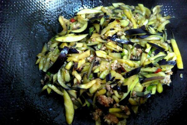 肉末炒茄丝的做法图解7