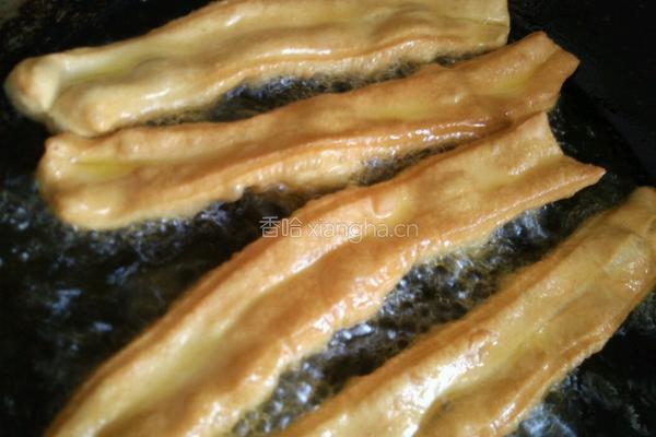 自制……酥脆油条的做法图解8