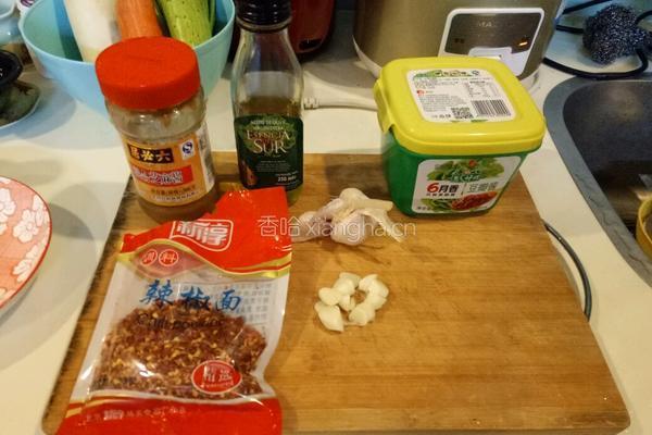 自制火锅底料香辣酱的做法图解1