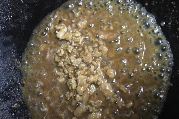 肉沫火腿青瓜拌意式面的做法图解5