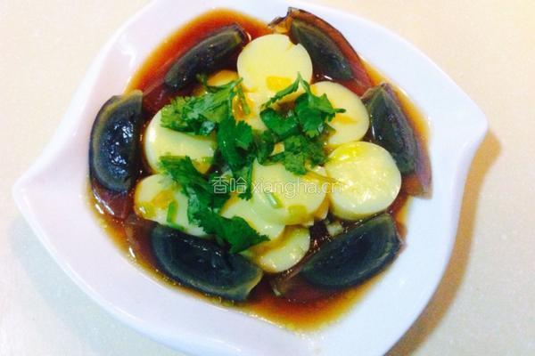 皮蛋拌樱玉豆腐的做法图解7