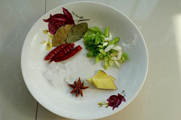 红烧肉炖土豆的做法图解3