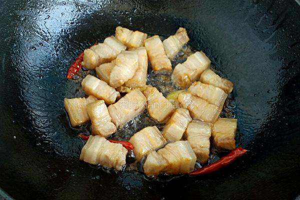 红烧肉炖土豆的做法图解6