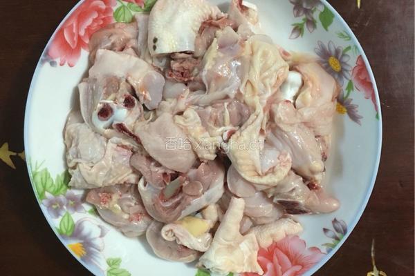 鲜菇爆炒鸡肉的做法图解1