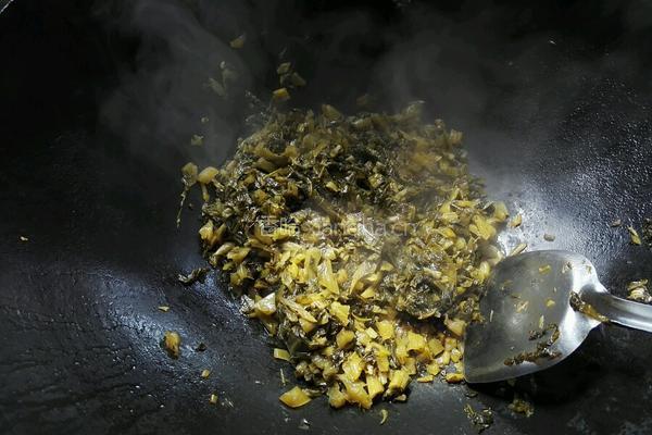 梅菜扣肉的做法图解7