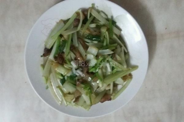 白菜杆炒肉