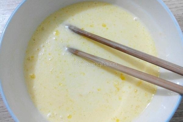 平底锅红枣酸奶华夫饼的做法图解4