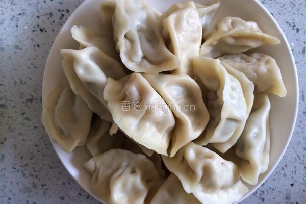 冰花煎饺的做法图解1