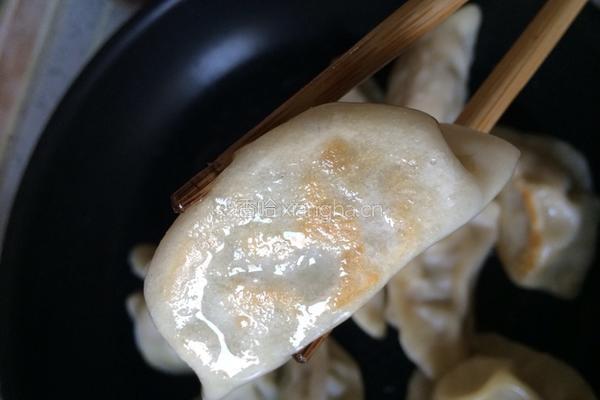 冰花煎饺的做法图解6