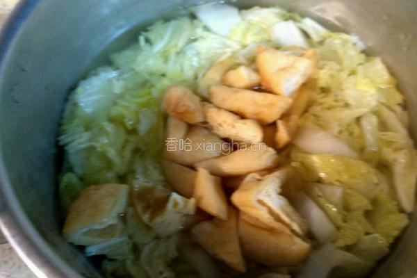 油豆腐白菜鸡蛋汤的做法图解3