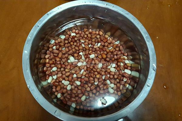 红豆糕的做法图解1
