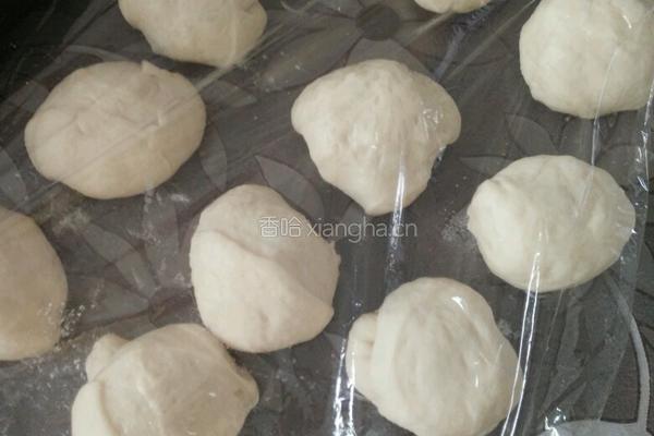 蜜豆牛角面包的做法图解10