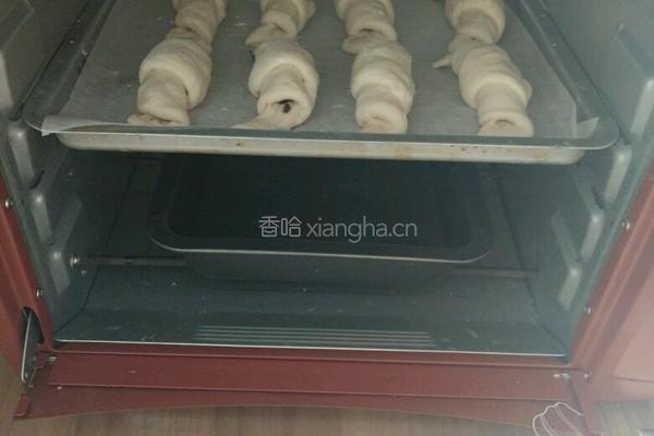 蜜豆牛角面包的做法图解12