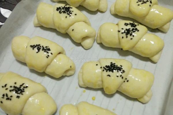 蜜豆牛角面包的做法图解13