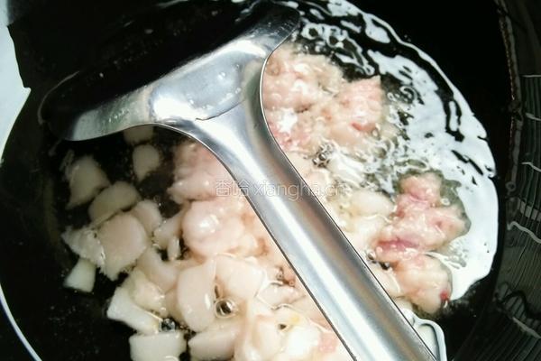 独家樱桃豌豆肉丝汤的做法图解4