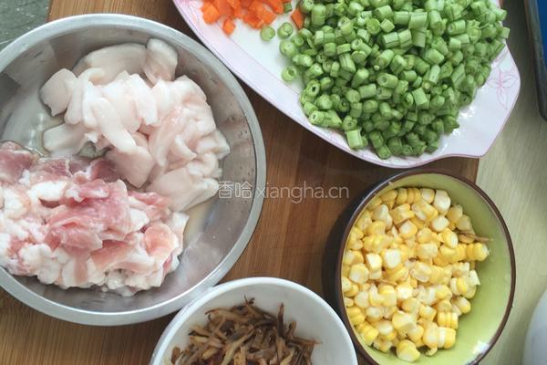糯米豆角咸饭的做法图解2