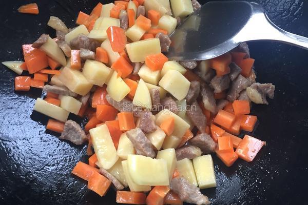 咖喱牛肉饭的做法图解6