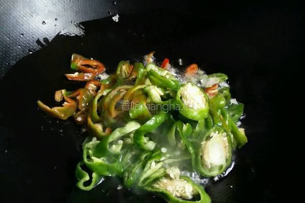 农家小炒茄子的做法图解7