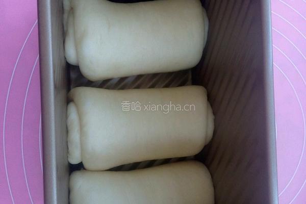 奶香吐司的做法图解7
