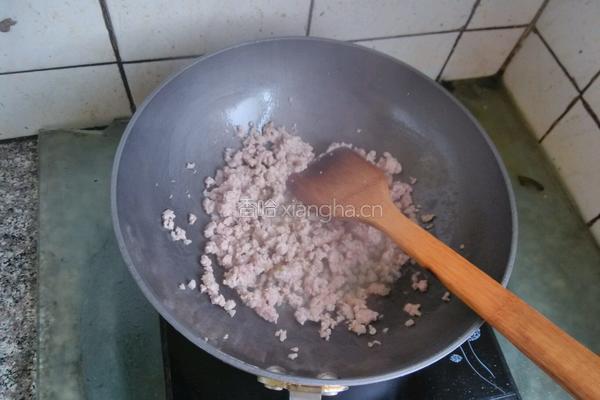 肉末炒香芹的做法图解3