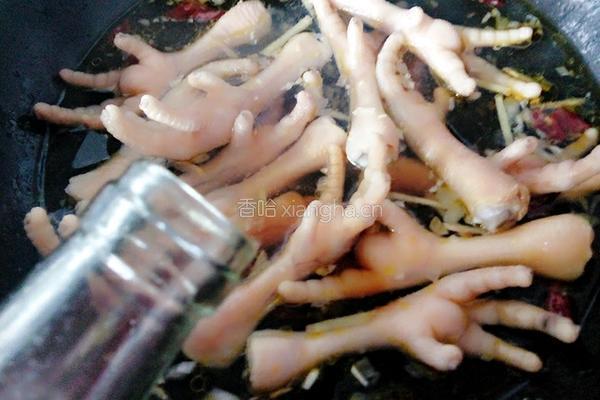 香辣凤爪的做法图解12