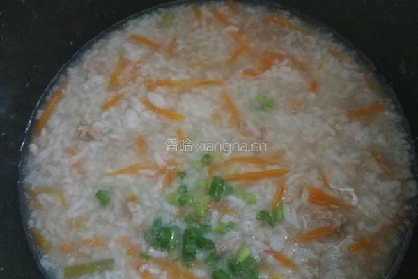 胡萝卜瘦肉粥的做法图解6