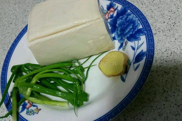 昂刺鱼豆腐汤的做法图解2