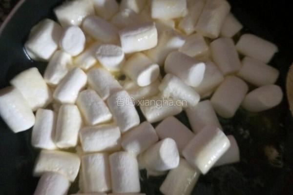 牛轧糖的做法图解3