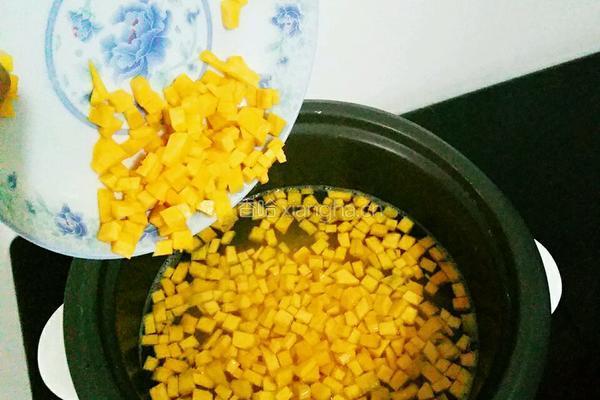 玉米南瓜粥的做法图解5