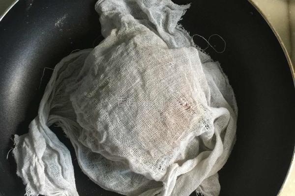 萝卜丝全麦肉包的做法图解2