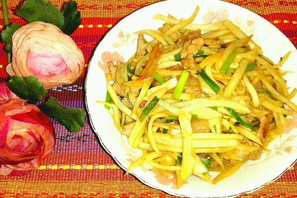茭白炒肉丝的做法图解6