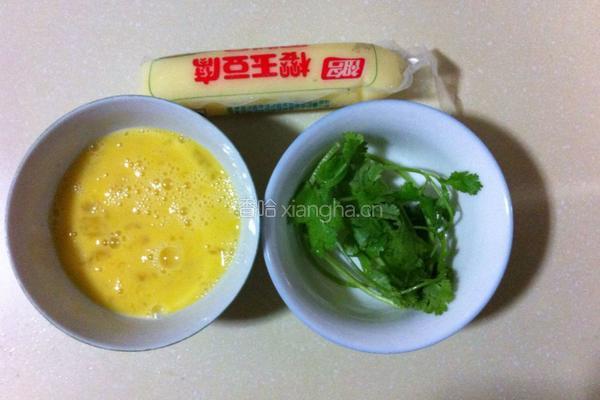 樱玉豆腐蛋花汤的做法图解1