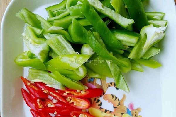辣炒牛蹄筋的做法图解3