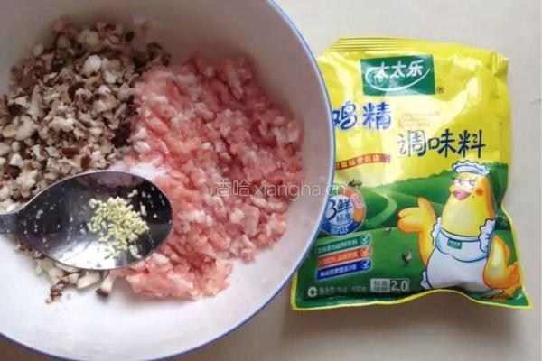 锅贴的做法图解4