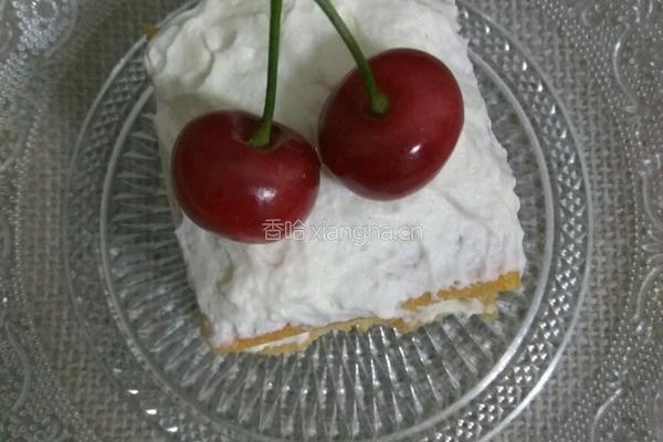 樱桃奶油蛋糕