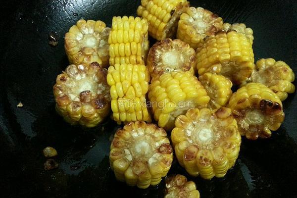 香煎玉米的做法图解7