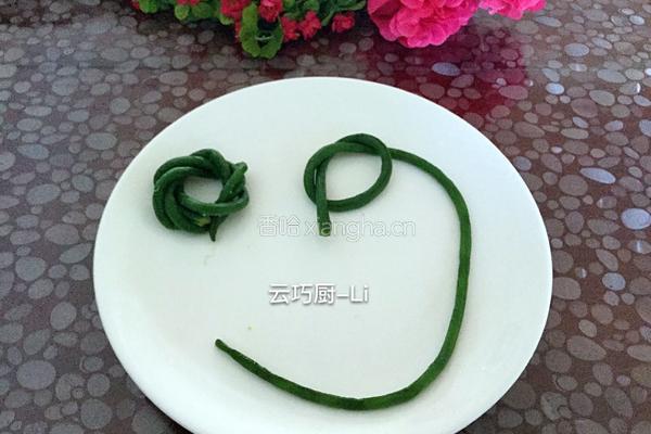豇豆酿虾肉的做法图解5