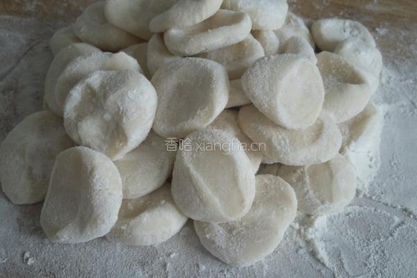 毛芹菜馅饺子的做法图解16