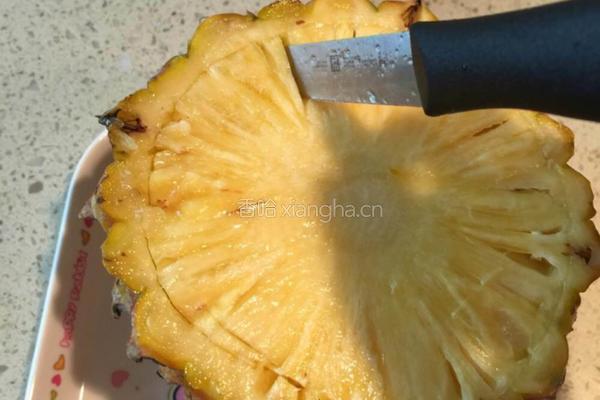 凤梨（菠萝）饭（1人分量）的做法图解3